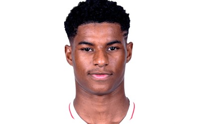 百博体育快讯-C罗戴帽难掩球队问题