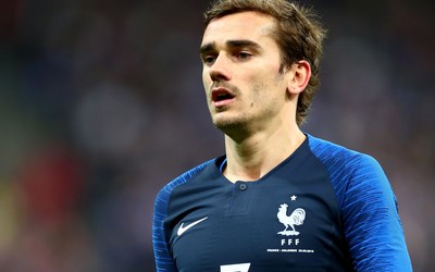 百博体育动态-凯恩这球停球后直接抽射